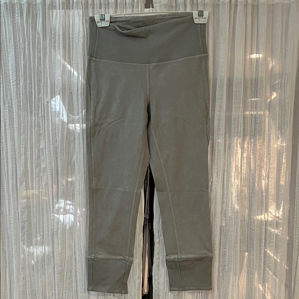 High-Waisted Gray lululemon Leggings
